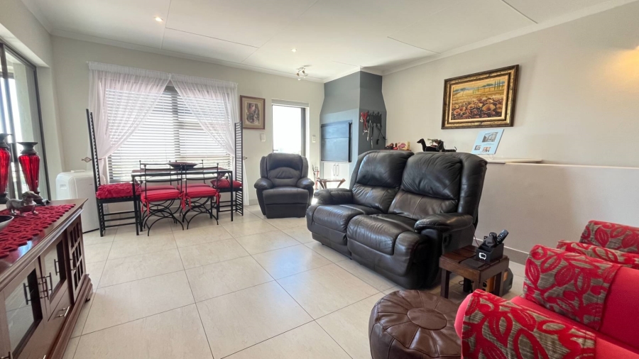 3 Bedroom Property for Sale in Island View Western Cape